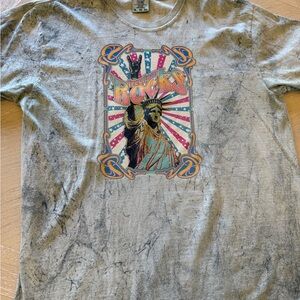 Comfort Colors Mint Gray Tee with Statue Freedom Graphic